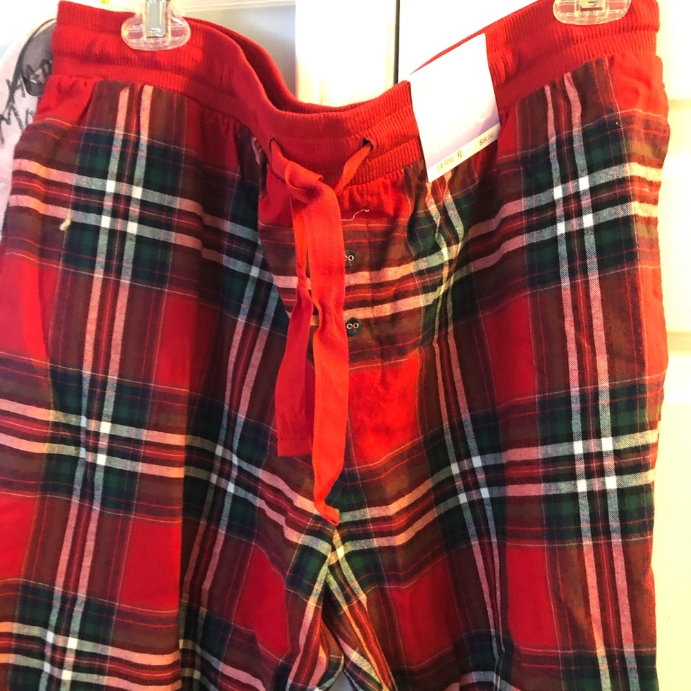 Stars Above jogger sleep pants.